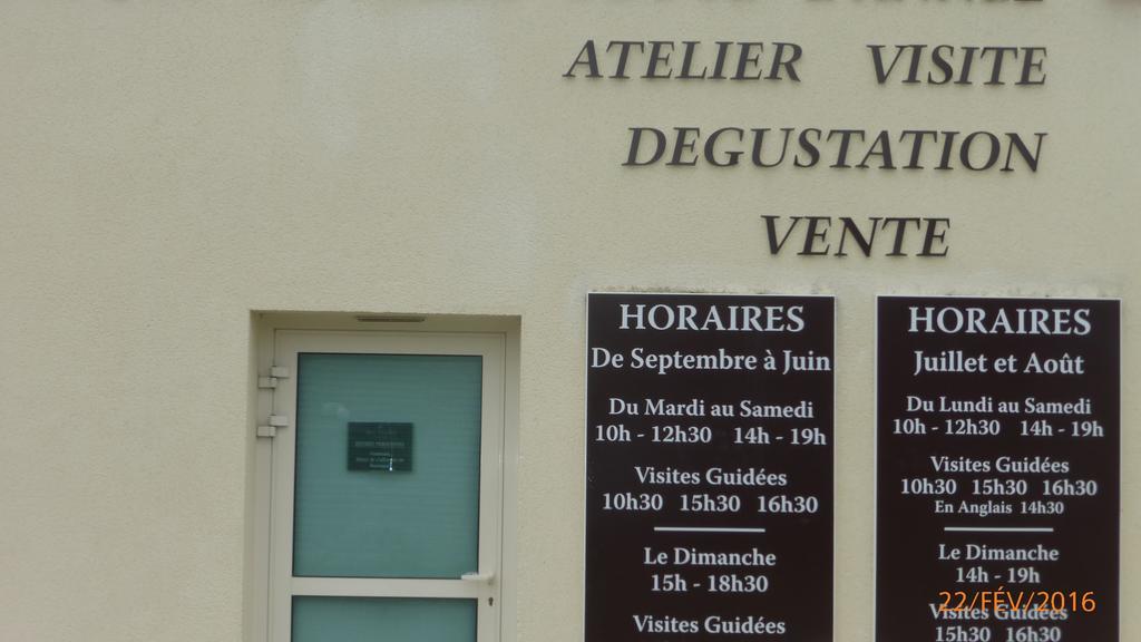 Appartamento Au Vélo Fleuri Bracieux Esterno foto